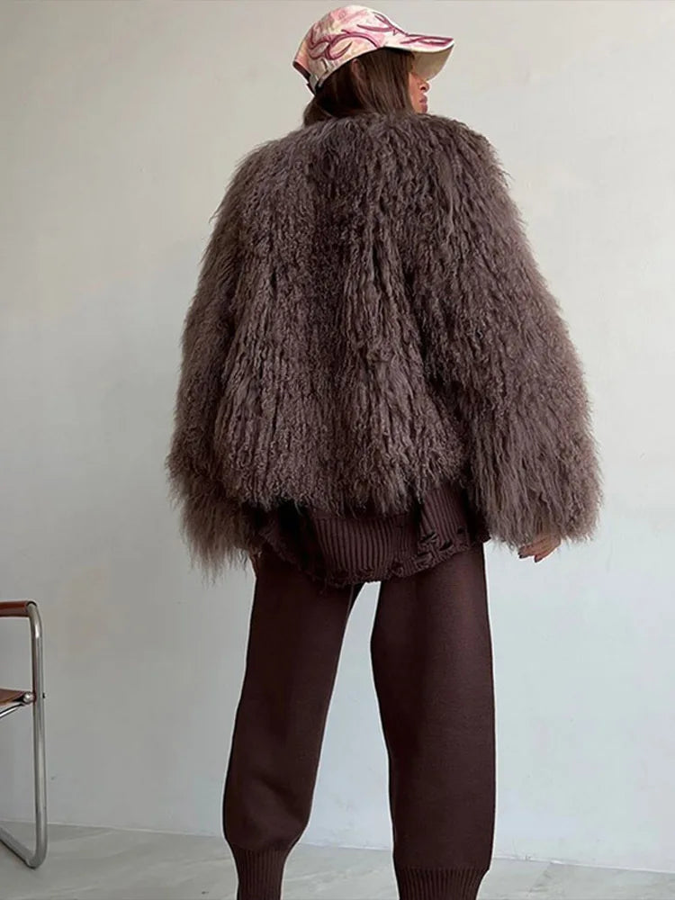 Women Solid Color Short Fur Jacket Casual Fashionable Round Neck Loose Chic Outerwear 2025 Winter New Daily Highstreet Jackets