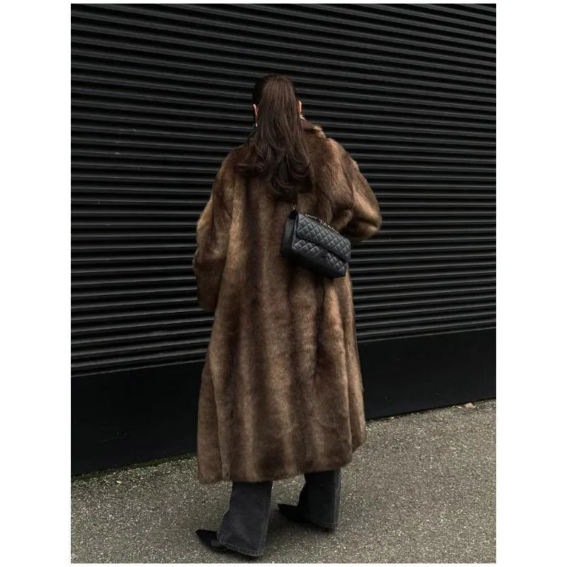 Woman Mixed Color Long Faux Fur Coat Fashion Lapel Collar Full Sleeve Loose Overcoat 2025 Winter Lady Warm High Street Outwear