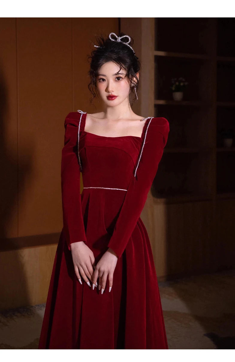 Mauroicardi Long Birthday Party Evening Soft Velvet Maxi Dresses for Women Puff Sleeve Square Neck Luxury Elegant Chic Clothing