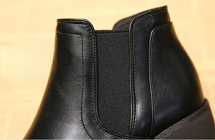 New in Women Boots Comfortable and Elegant Genuine Leather Hot Fur Shoes Woman Winter 2025 Chelsea Autumn Black Fashion Booties