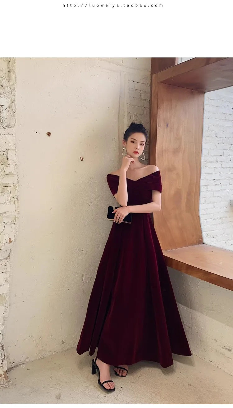 Mauroicardi Spring Long Luxury Elegant Chic Black Soft Velvet Evening Party Wedding Dresses for Women Off Shoulder Maxi Clothes