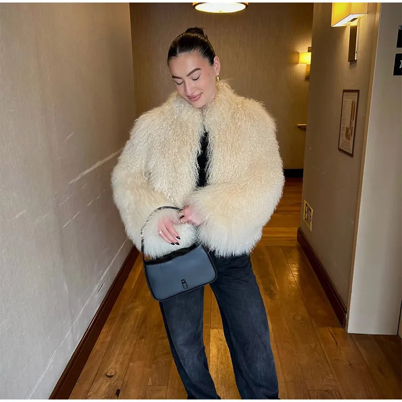 Fashion Solid Plush Faux Fur Coat Women Elegant Warm Long Sleeves Loose Jacket 2025 Lady Winter Chic High Street Outerwear ﻿