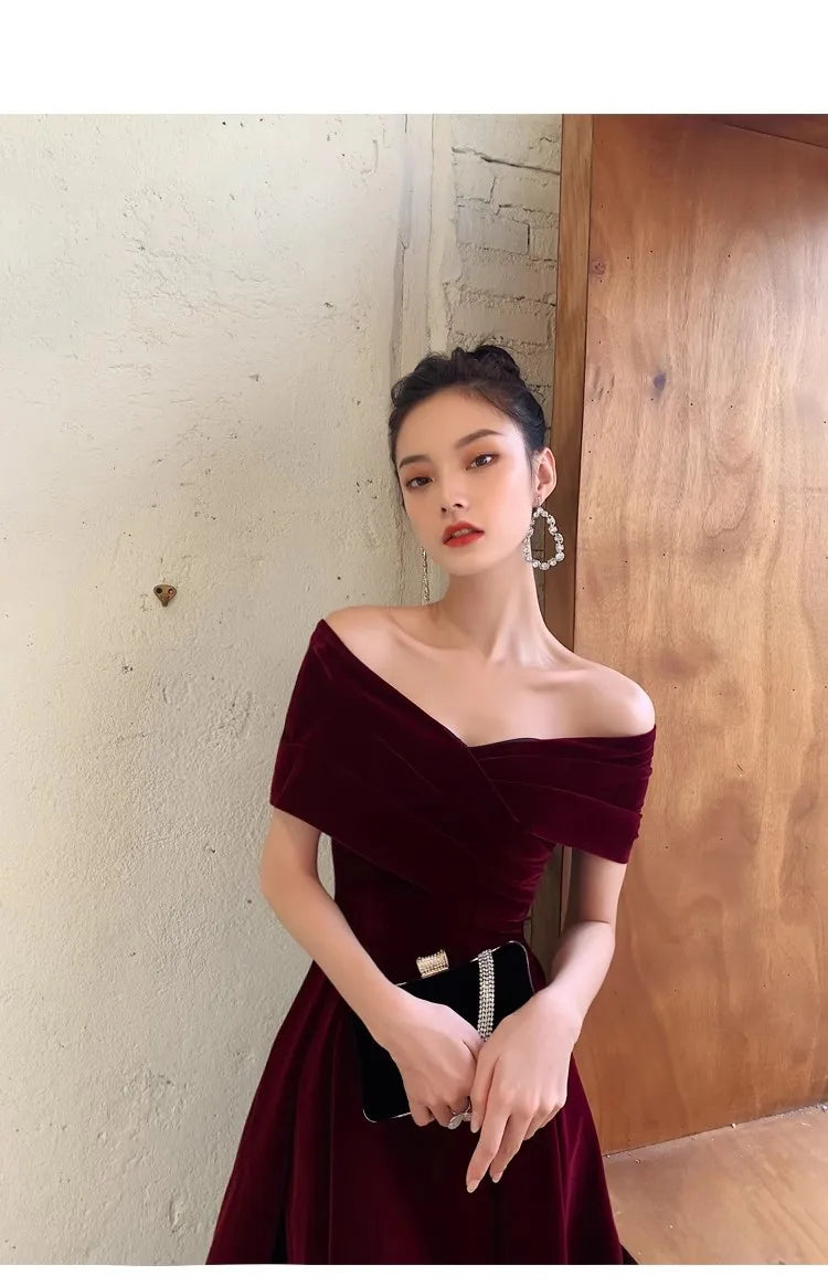 Mauroicardi Spring Long Luxury Elegant Chic Black Soft Velvet Evening Party Wedding Dresses for Women Off Shoulder Maxi Clothes