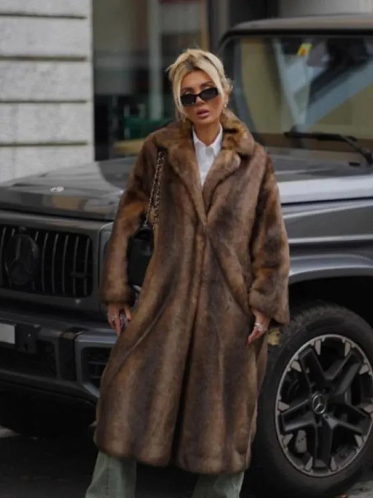 Woman Mixed Color Long Faux Fur Coat Fashion Lapel Collar Full Sleeve Loose Overcoat 2025 Winter Lady Warm High Street Outwear