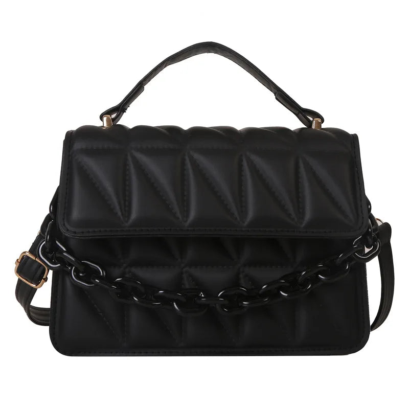 Chic Quilted Diamond Chain Crossbody Bag for Women - Elegant Purse with Golden-Tone Hardware, Black, Retro Style
