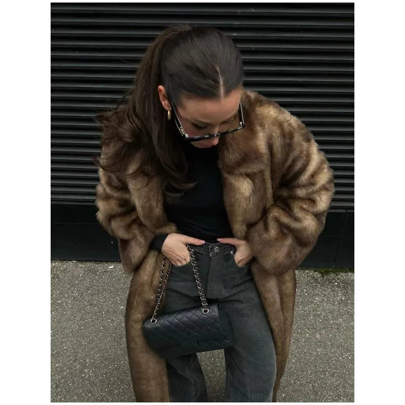 Woman Mixed Color Long Faux Fur Coat Fashion Lapel Collar Full Sleeve Loose Overcoat 2025 Winter Lady Warm High Street Outwear
