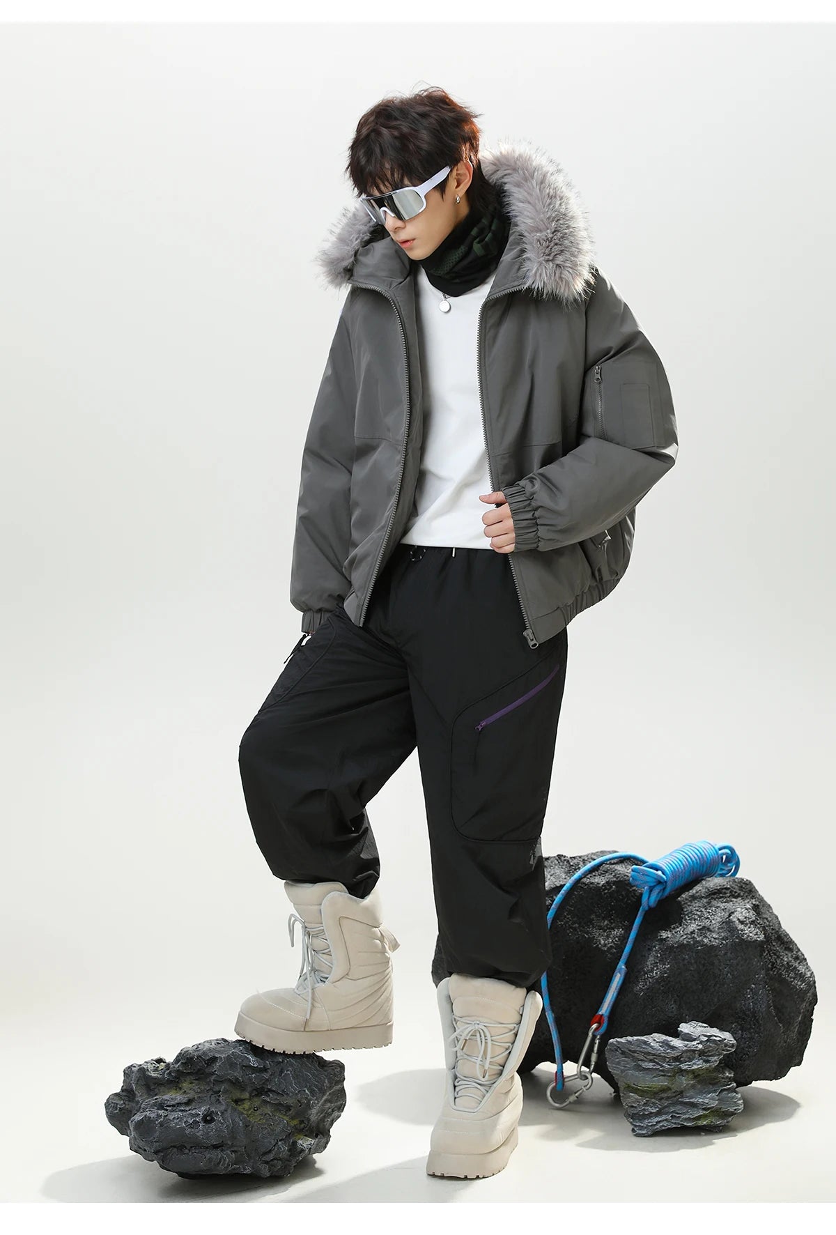 HANGRY 2025 Men's Detachable Fur Hood Parka Short Box Quilted Jacket Water-Resistant Workwear Winter Coat Thermal Insulated