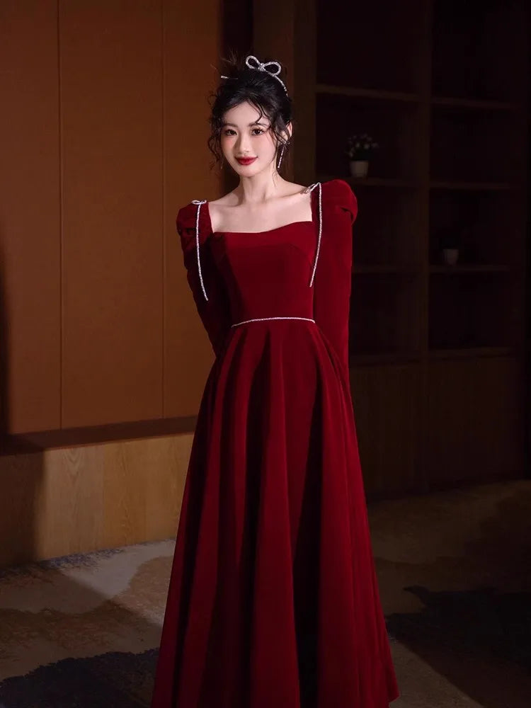 Mauroicardi Long Birthday Party Evening Soft Velvet Maxi Dresses for Women Puff Sleeve Square Neck Luxury Elegant Chic Clothing