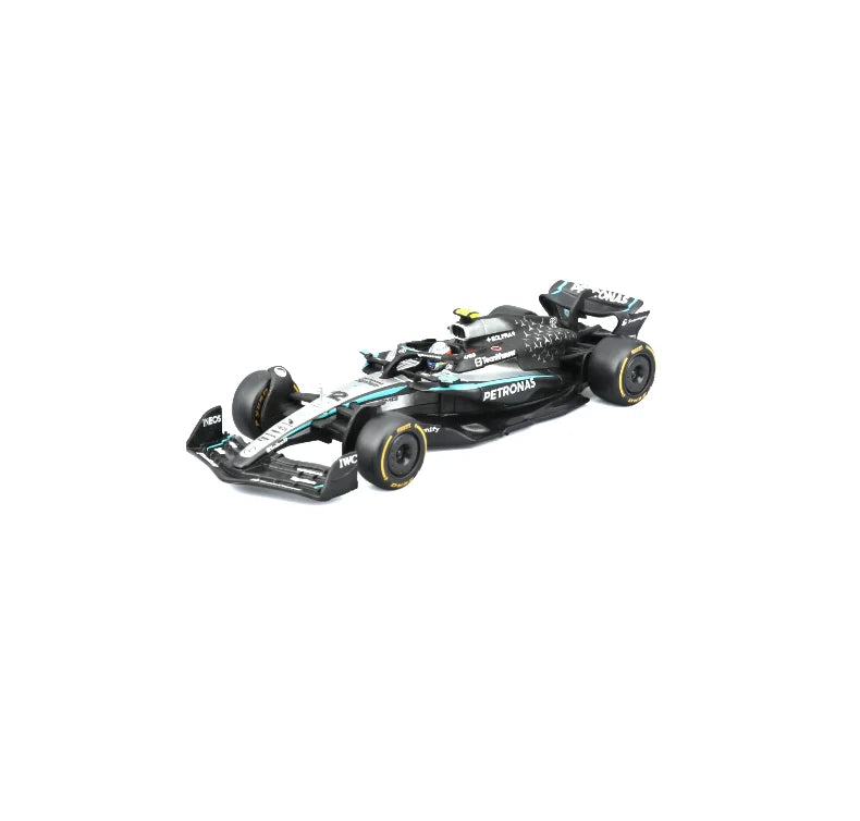 Bburago 1:43 F1 BWT Alpine Model With Helmet 2025 Alloy Miniature  Formula Racing Car Toy MCL39 W16 SF25 RB21 Japanese