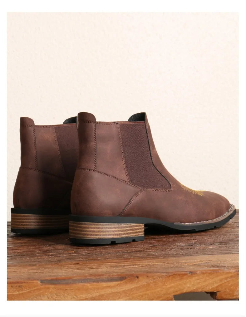Men's Chelsea Boots High Quality Casual Leather Boots Retro Ankle Boots for Men Embroidery Western Cowboy Boot Botas Masculinas