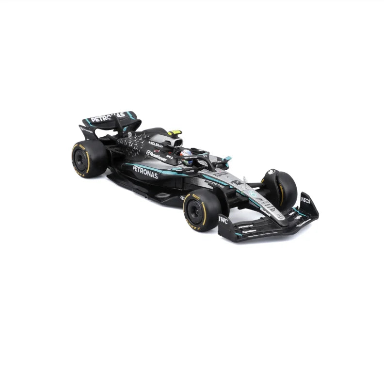 Bburago 1:43 F1 BWT Alpine Model With Helmet 2025 Alloy Miniature  Formula Racing Car Toy MCL39 W16 SF25 RB21 Japanese