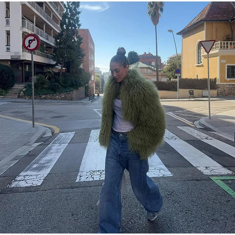 Fashion Solid Plush Faux Fur Coat Women Elegant Warm Long Sleeves Loose Jacket 2025 Lady Winter Chic High Street Outerwear ﻿