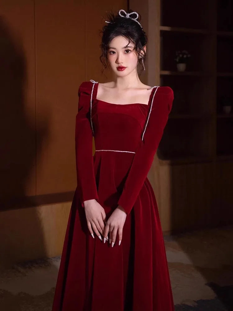 Mauroicardi Long Birthday Party Evening Soft Velvet Maxi Dresses for Women Puff Sleeve Square Neck Luxury Elegant Chic Clothing